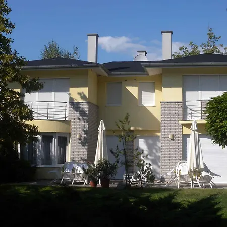 In Szantod/balaton 20221 Дом отдыха Сантод